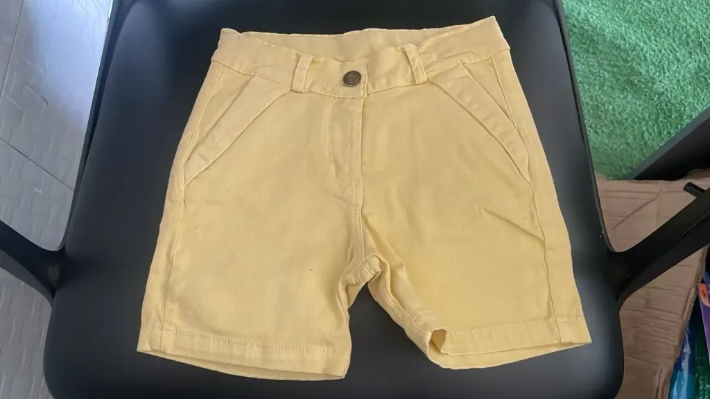 Short Fille Jaune